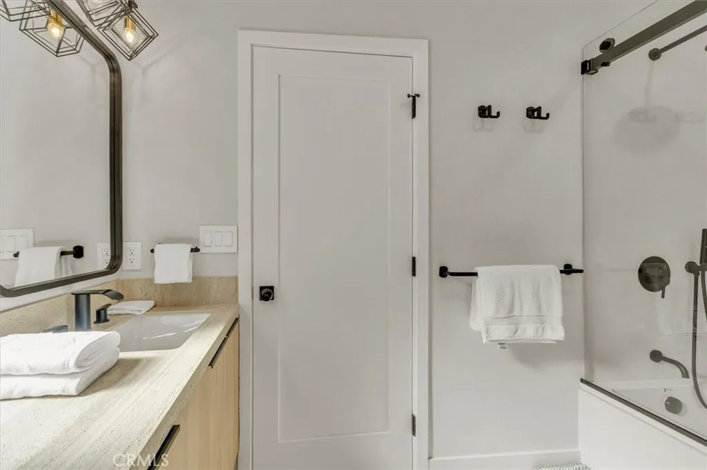 Additional image 94 of 266 Mabery Road, Santa Monica, CA 90402