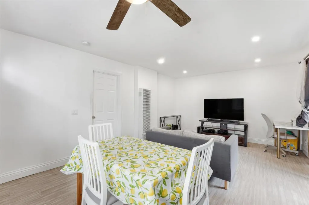 Additional image 29 of 10174 Camino Ruiz, Mira Mesa, CA 92126