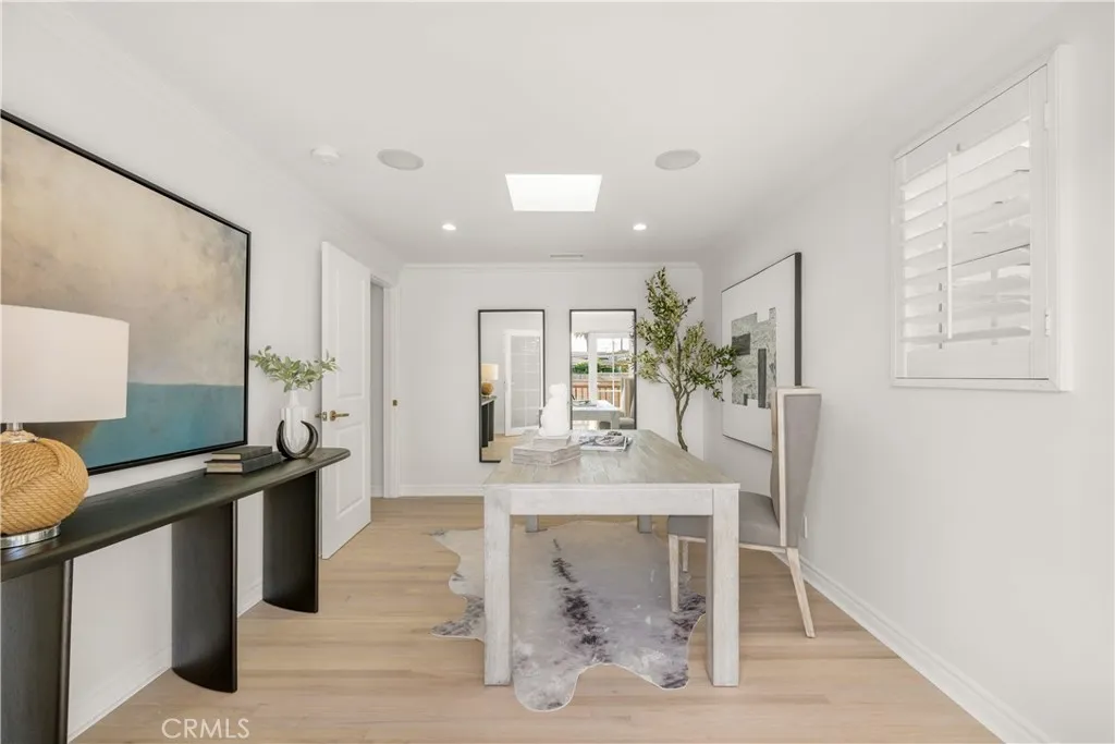 Additional image 57 of 370 E 19th St, Costa Mesa, CA 92627