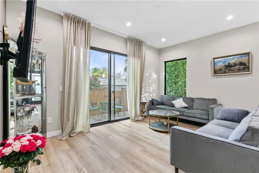 Additional image 52 of 1918 N Maple St, Burbank, CA 91505