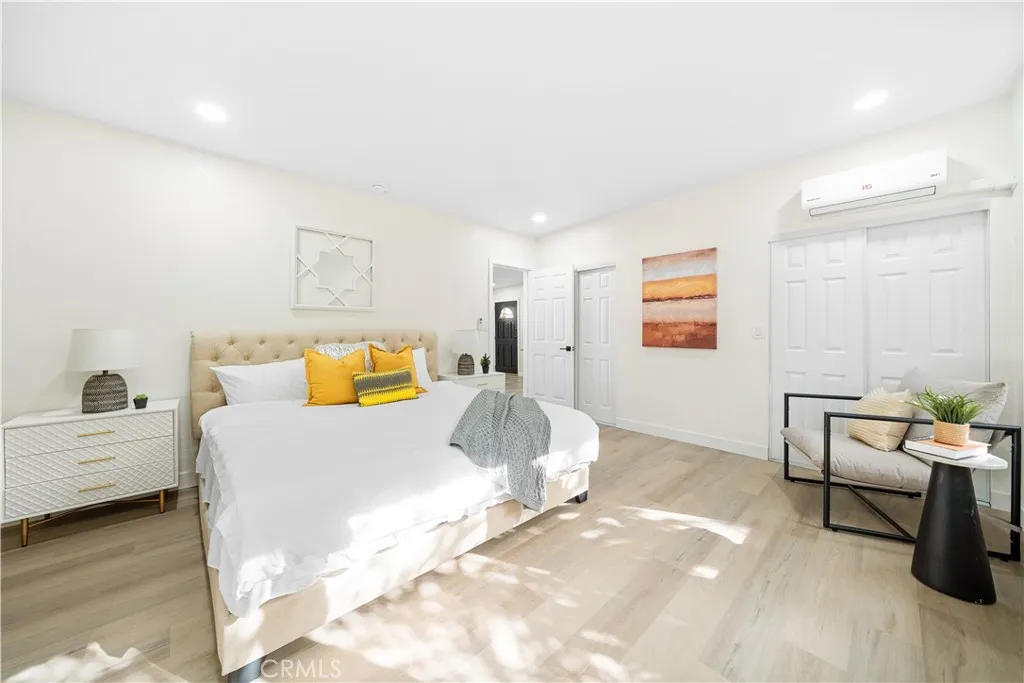 Additional image 13 of 713 Flower Ave, Venice, CA 90291