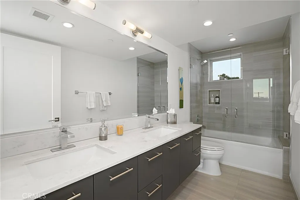 Additional image 63 of 5409 W Wilshire Vista Lane, Los Angeles, CA 90019