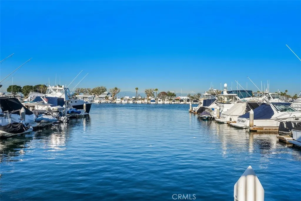 Additional image 43 of 16255 Pacific Circle Unit 204, Huntington Beach, CA 92649