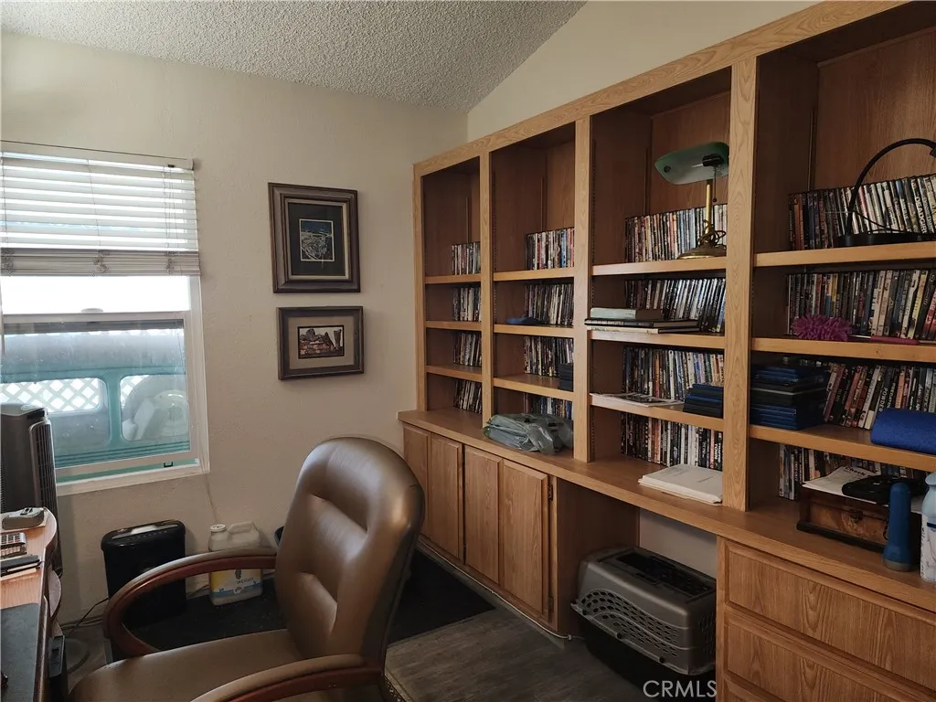 Additional image 65 of 314 magpie Ln, Fountain Valley, CA 92708