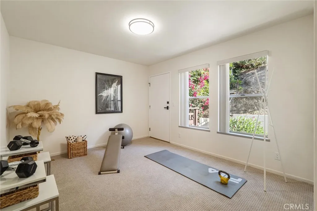 Additional image 64 of 4558 Jessica Dr, Los Angeles, CA 90065