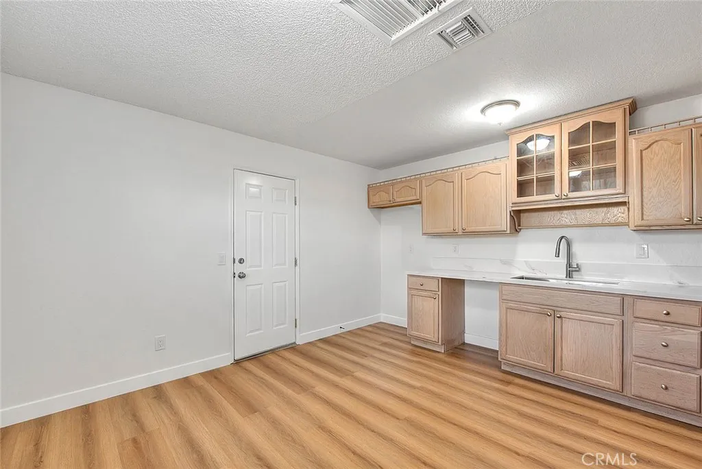 Additional image 7 of 22133 Thunderbird Rd, Apple Valley, CA 92307