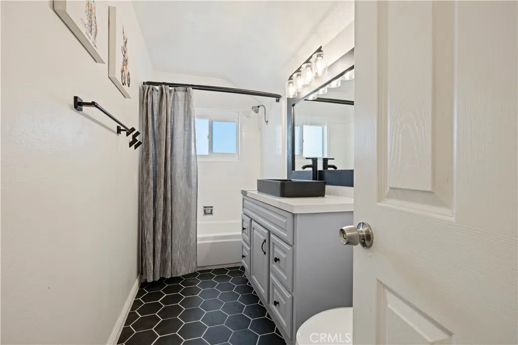 Additional image 40 of 27933 Honeycomb Drive, Saugus, CA 91350