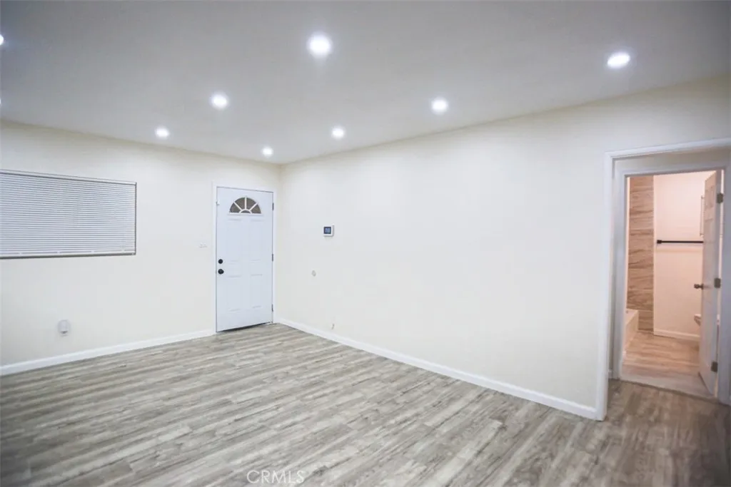 Additional image 13 of 697 E 21st St, San Bernardino, CA 92404