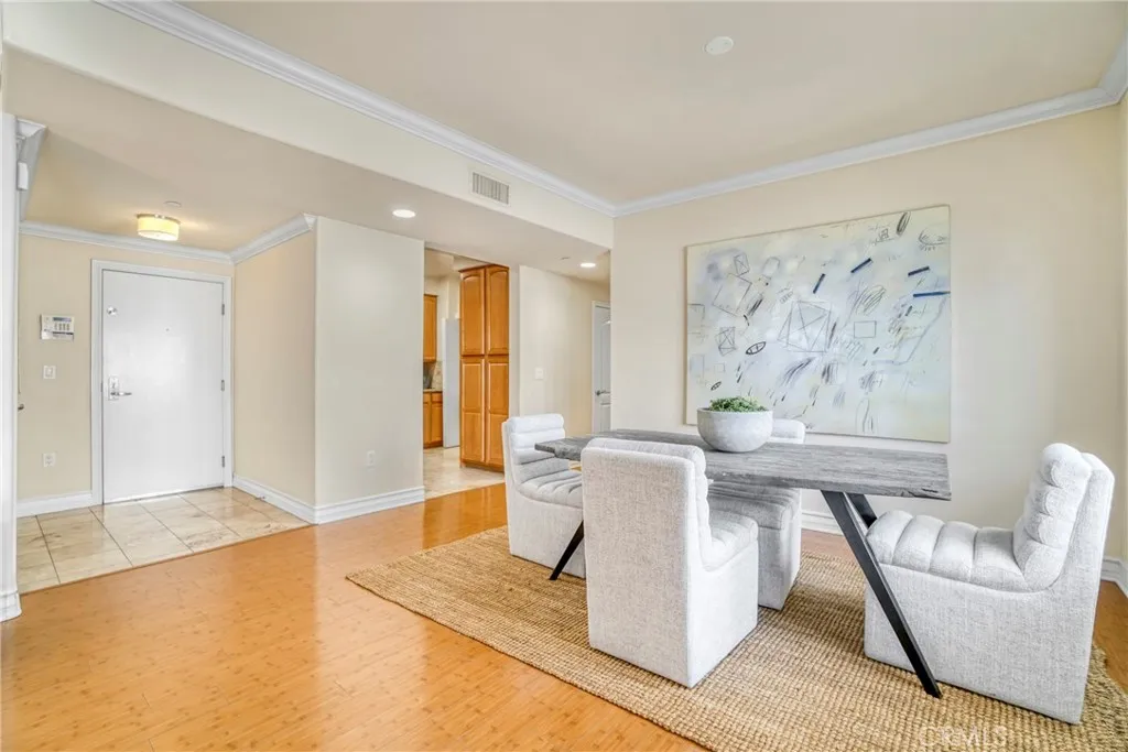 Additional image 8 of 11923 Darlington Avenue Unit 302, Los Angeles, CA 90049