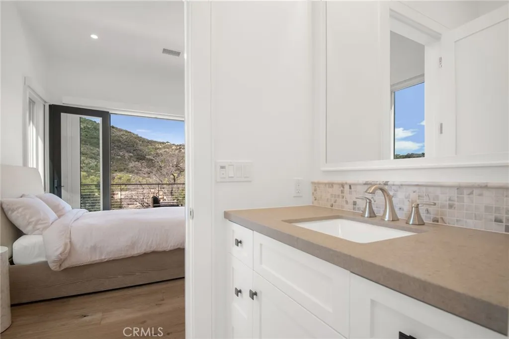 Additional image 34 of 2775 Calbourne Ln, Lake Sherwood, CA 91361