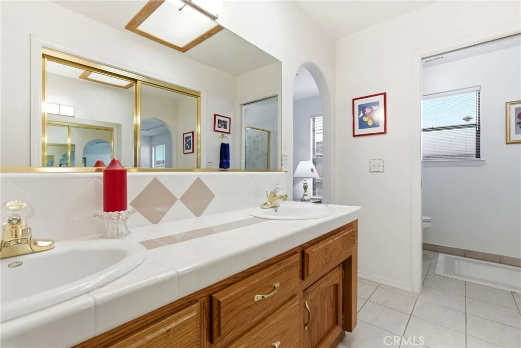 Additional image 101 of 1845 E Evergreen Court, Visalia, CA 93292