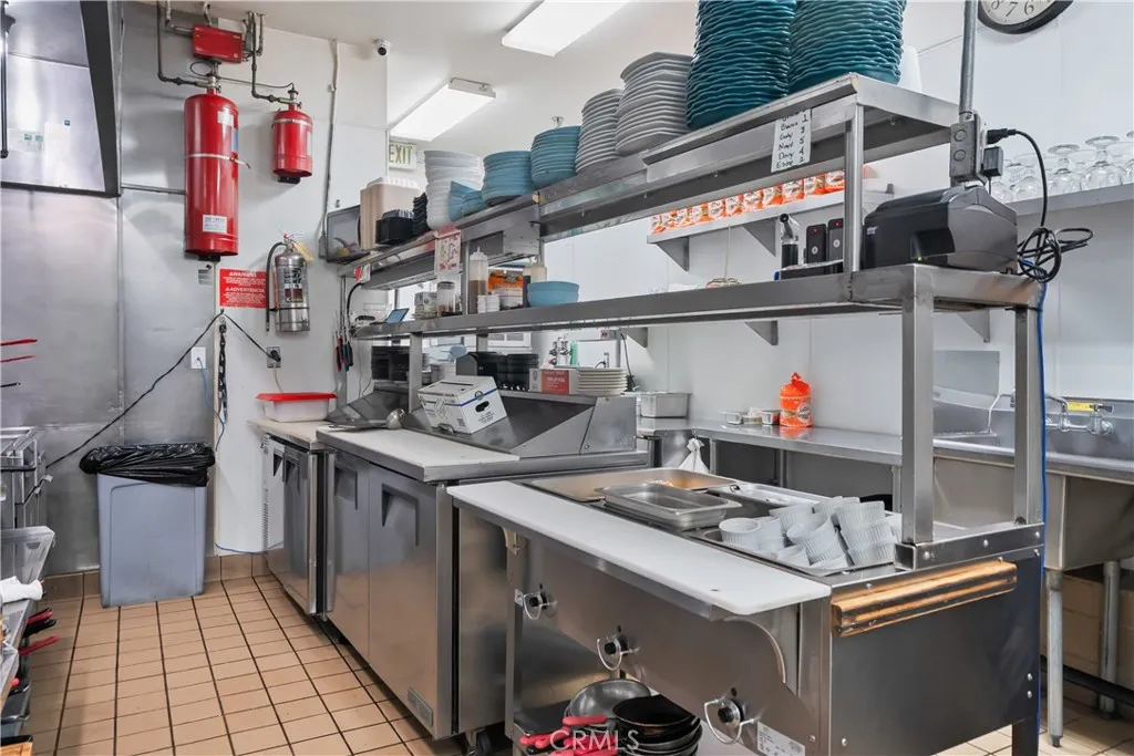 Additional image 102 of 13076 Glenoaks, Sylmar, CA 91342