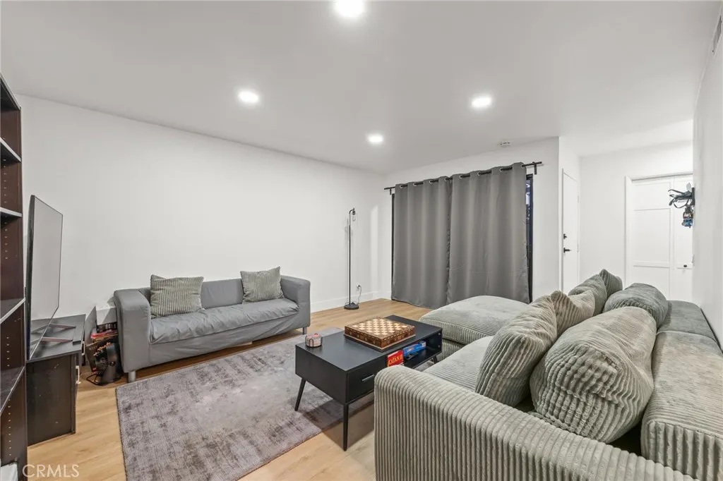 Additional image 34 of 9210 Van Nuys Boulevard Unit 14, Panorama City, CA 91402