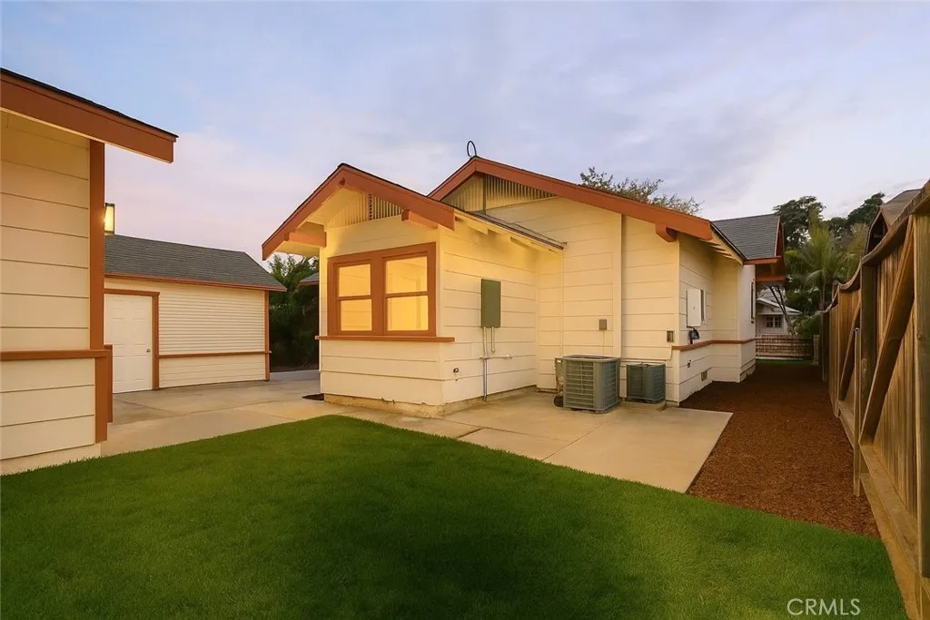 Additional image 24 of 1350 E 8th St, Long Beach, CA 90813