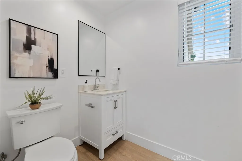 Additional image 50 of 5248 Segals Way, Sherman Oaks, CA 91411