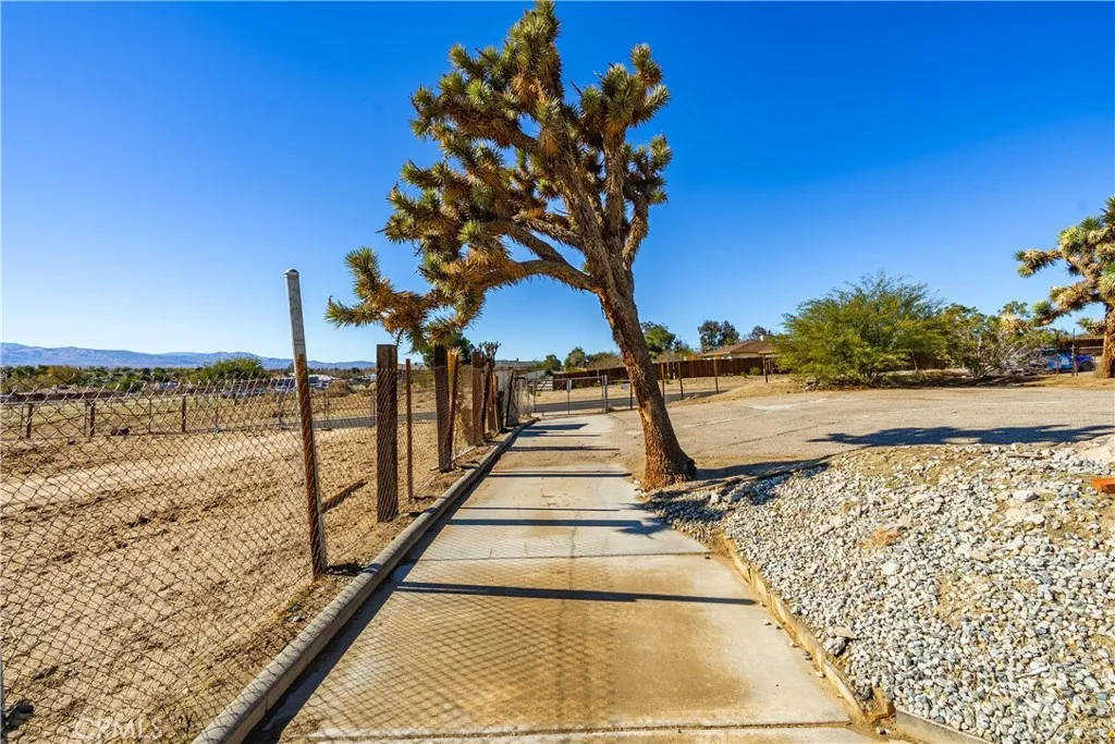 Additional image 96 of 38721 156th St E, Palmdale, CA 93591