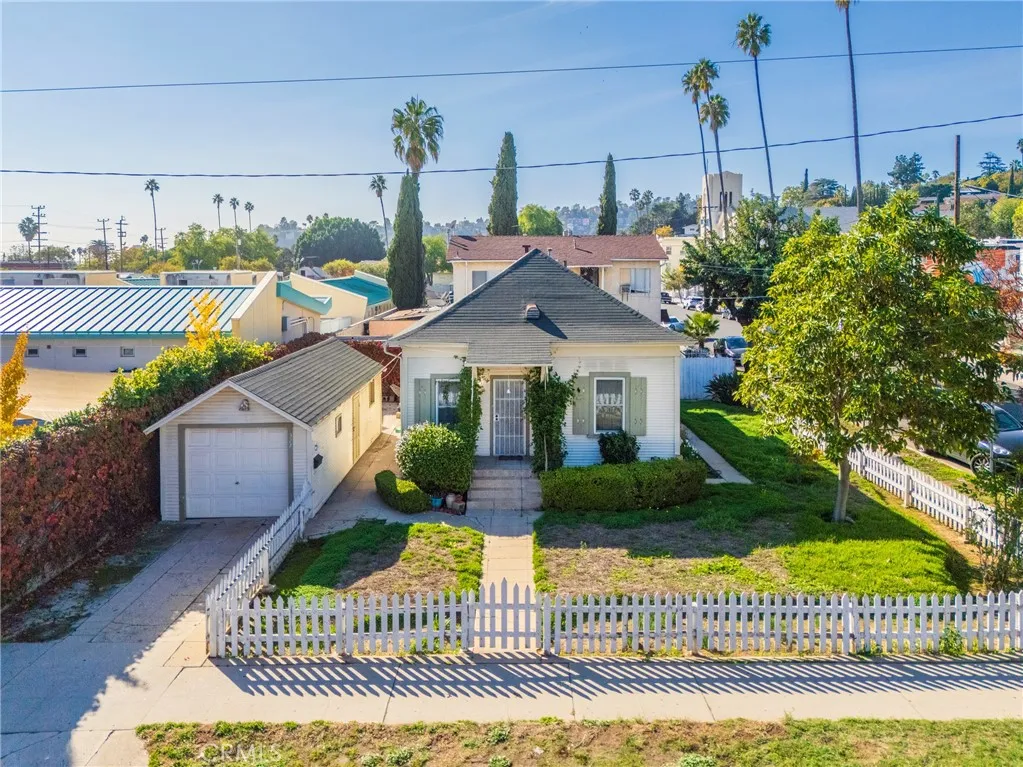 Additional image 17 of 322 N Avenue 56 Ave, Los Angeles, CA 90042