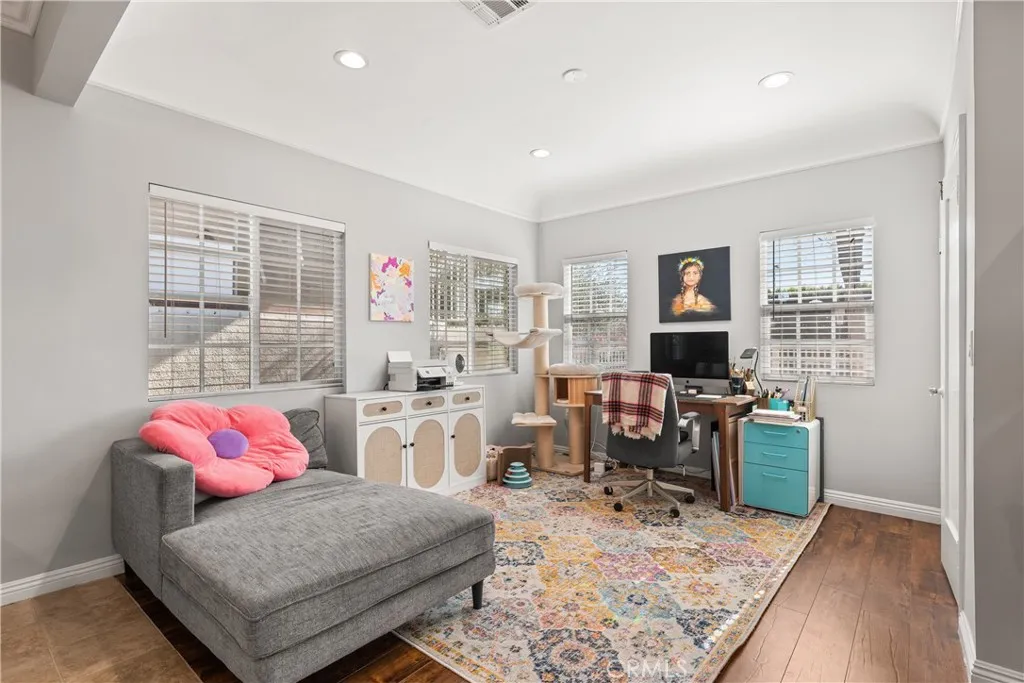 Additional image 34 of 14835 Kittridge Street, Van Nuys, CA 91405