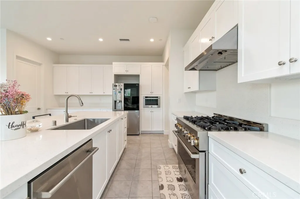 Additional image 9 of 258 Maricopa, Irvine, CA 92618