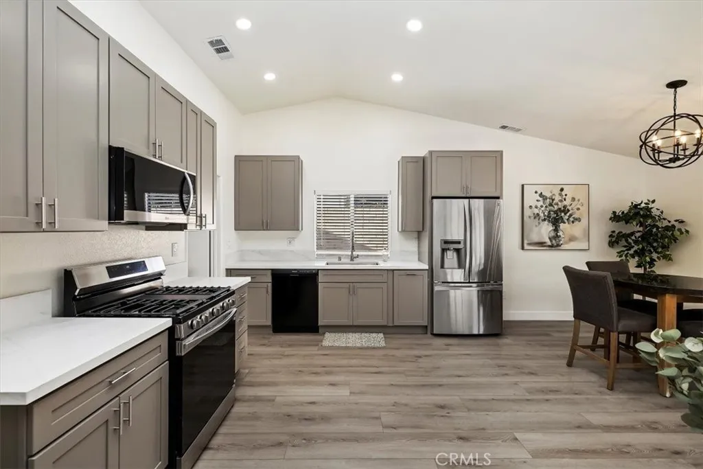 Additional image 21 of 934 Gail Ave, Redlands, CA 92374