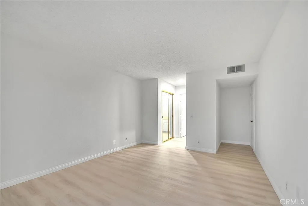 Additional image 46 of 460 Oak Street Unit 201, Glendale, CA 91204