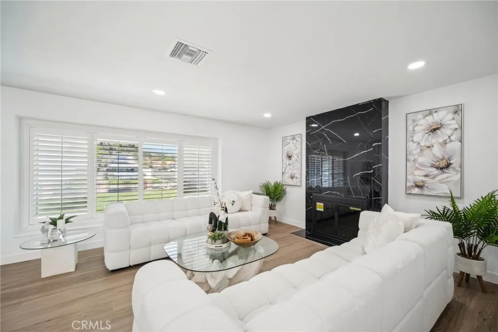 Additional image 62 of 19040 Celtic Street, Porter Ranch, CA 91326