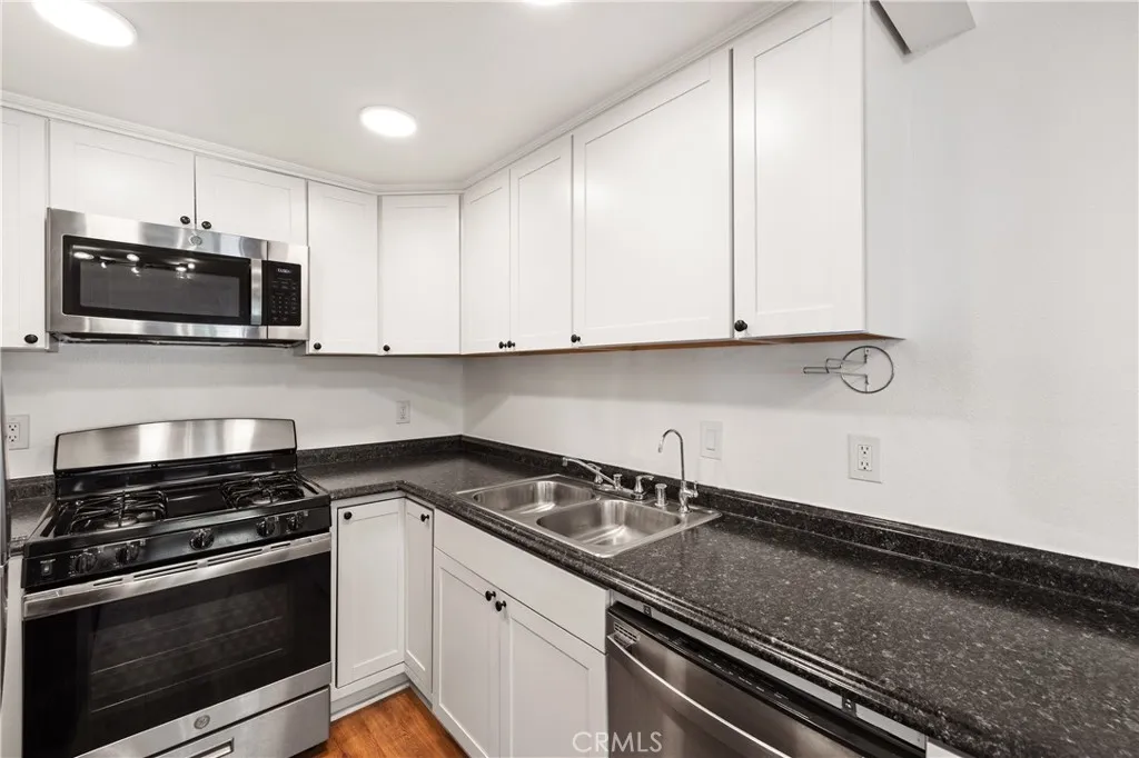 Additional image 16 of 1346 E Hillcrest Drive Unit 49, Thousand Oaks, CA 91362