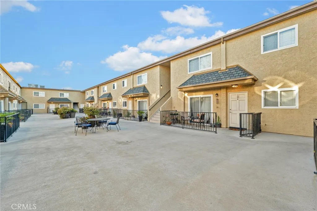 Additional image 4 of 5224 Denny Avenue Unit 209, North Hollywood, CA 91601