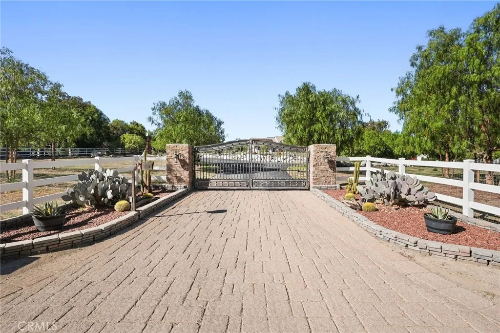 Additional image 76 of 32852 Agua Dulce Canyon Road, Agua Dulce, CA 91390