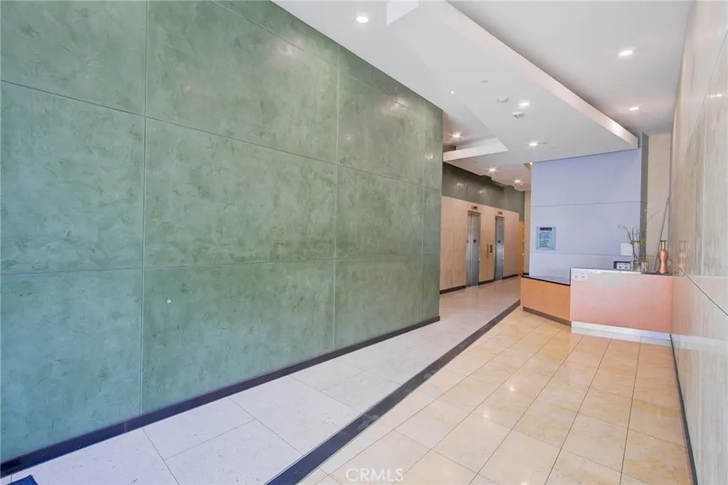 Additional image 22 of 175 S Lake Ave Unit 402, Pasadena, CA 91101