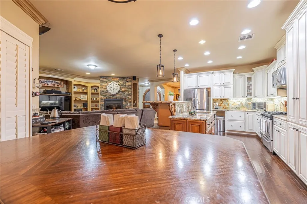 Additional image 101 of 3335 E Avenue T8, Palmdale, CA 93550