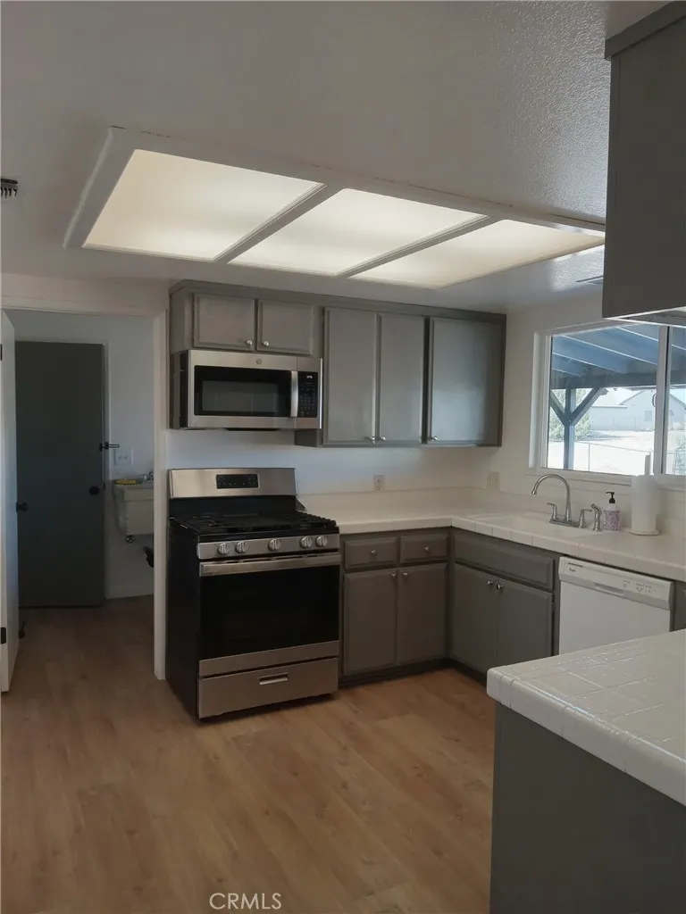 Additional image 27 of 18102 Hinton Street, Hesperia, CA 92345