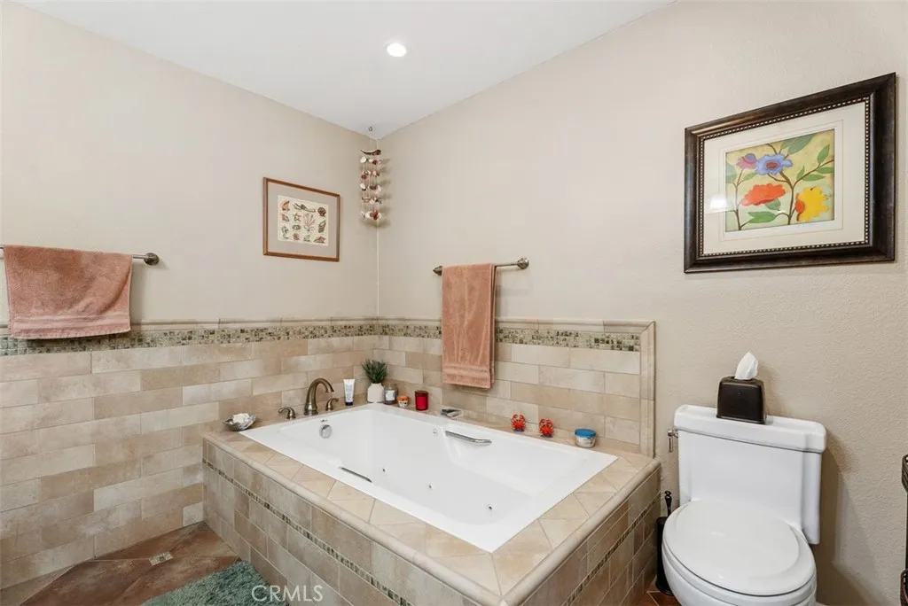 Additional image 77 of 16255 Pacific Circle Unit 204, Huntington Beach, CA 92649