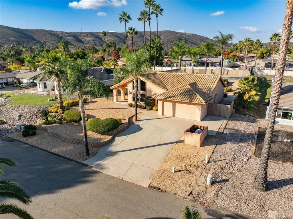 Additional image 2 of 23622 Springwood Dr, Ramona, CA 92065