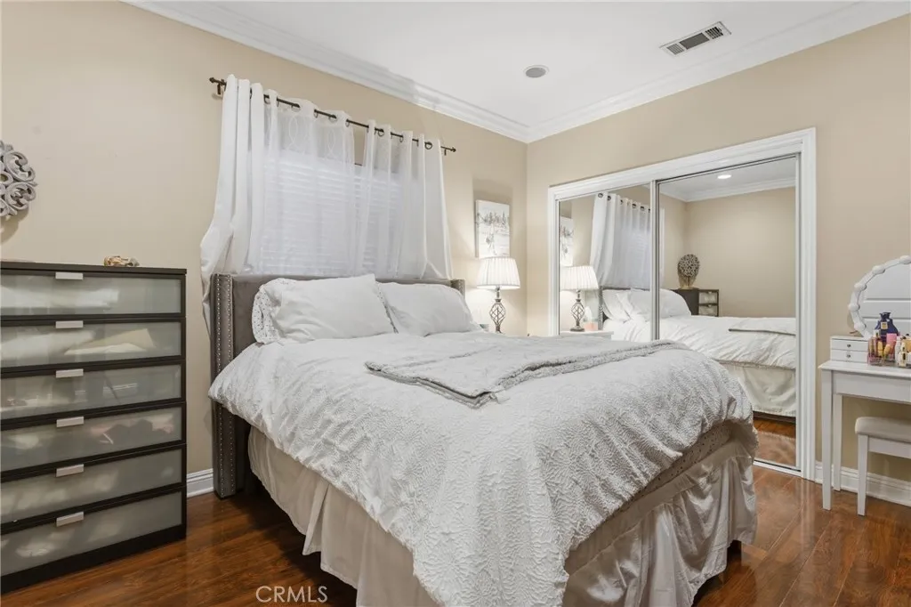 Additional image 68 of 22711 Collins Street, Woodland Hills, CA 91367