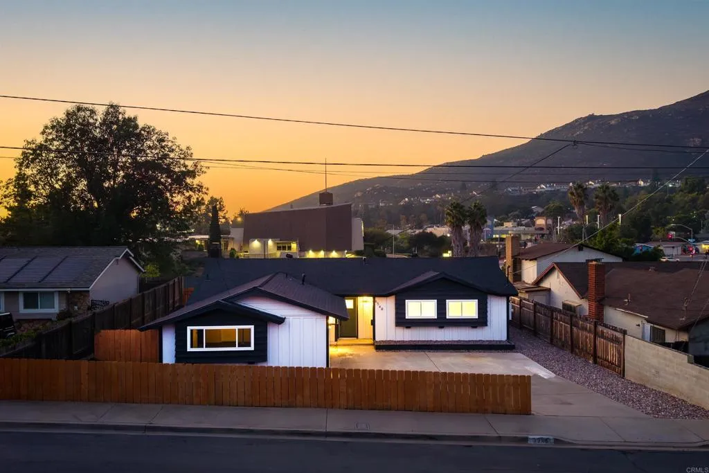 Additional image 3 of 6548 Bantam Lake Circle, San Diego, CA 92119