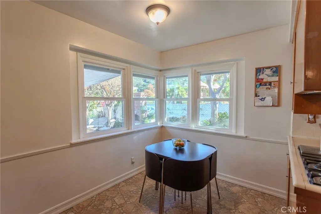 Additional image 40 of 1724 Sombra Drive, Glendale, CA 91208