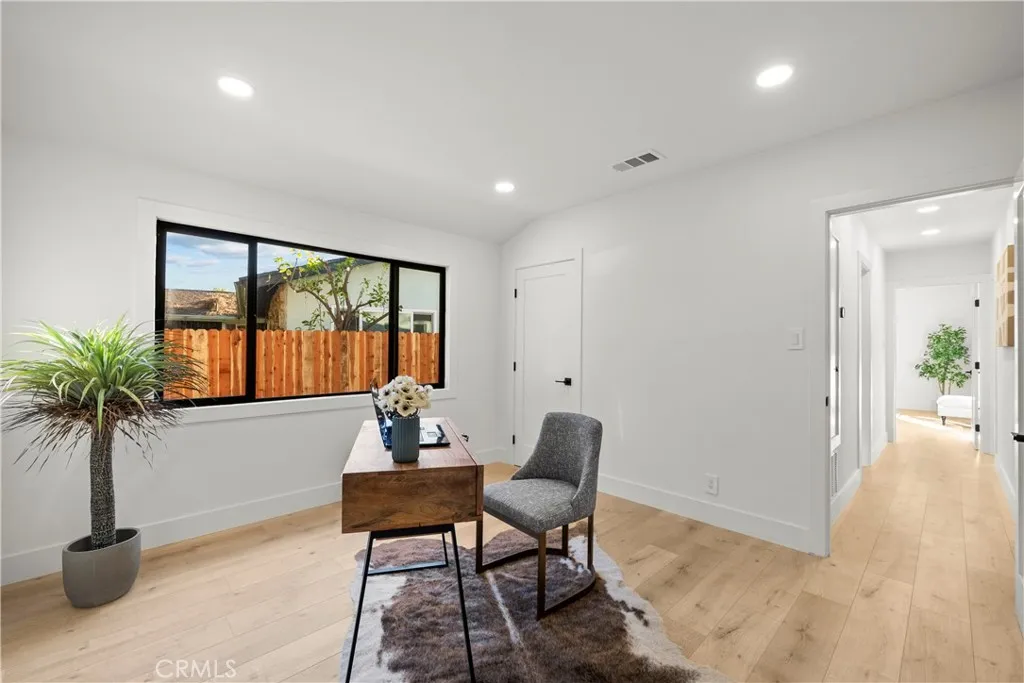 Additional image 15 of 5833 Allott Avenue, Valley Glen, CA 91401