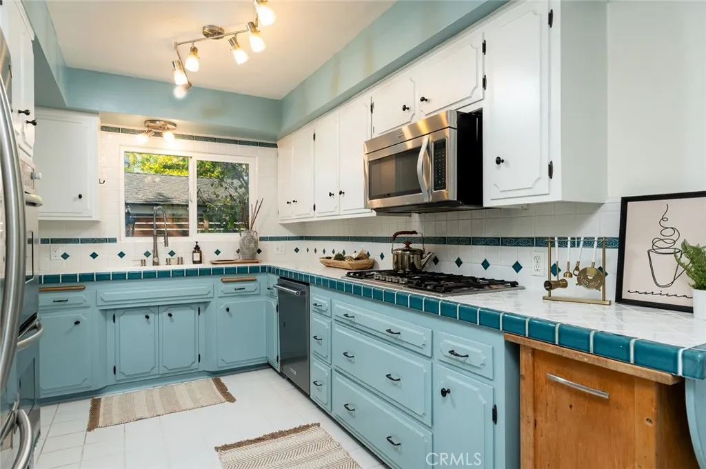 Additional image 12 of 3135 Los Olivos, La Crescenta, CA 91214