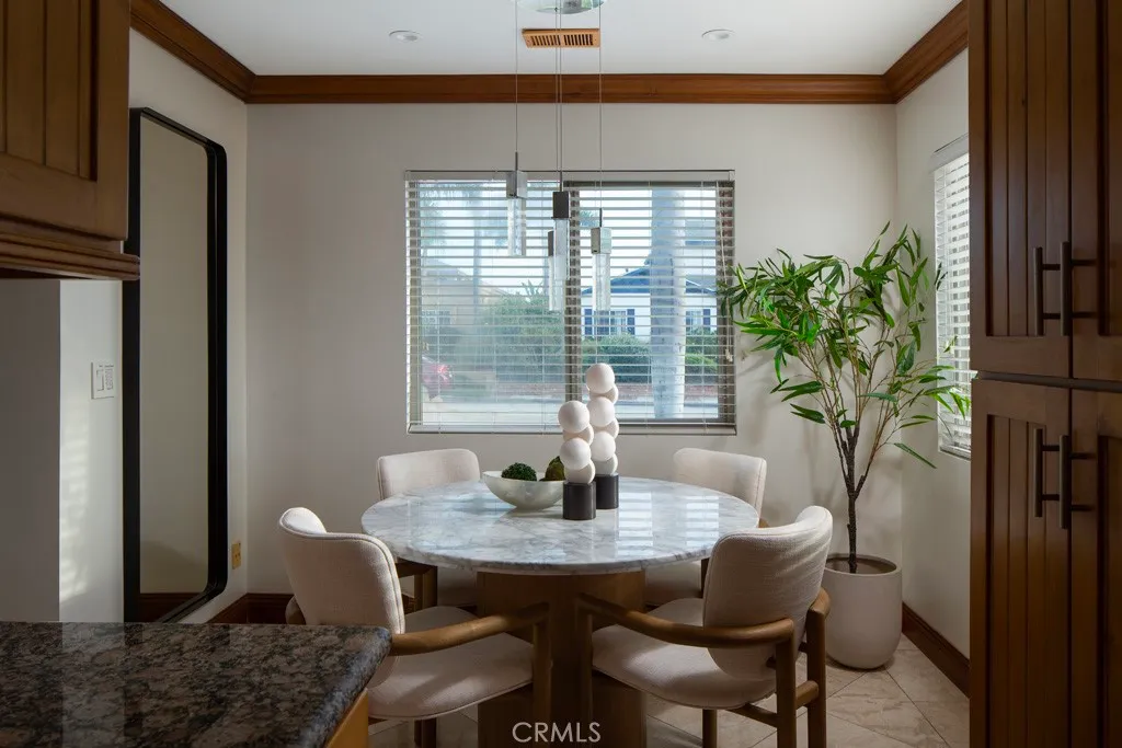 Additional image 7 of 401 Holmwood Dr, Newport Beach, CA 92663