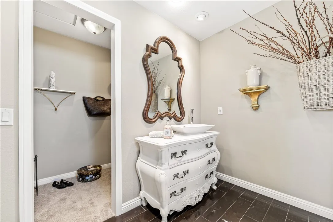 Additional image 115 of 18576 Vallarta Dr, Huntington Beach, CA 92646