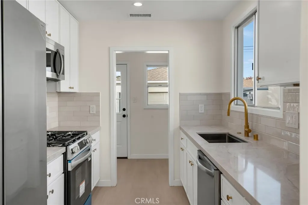 Additional image 12 of 2729 Greentop Street, Lakewood, CA 90712