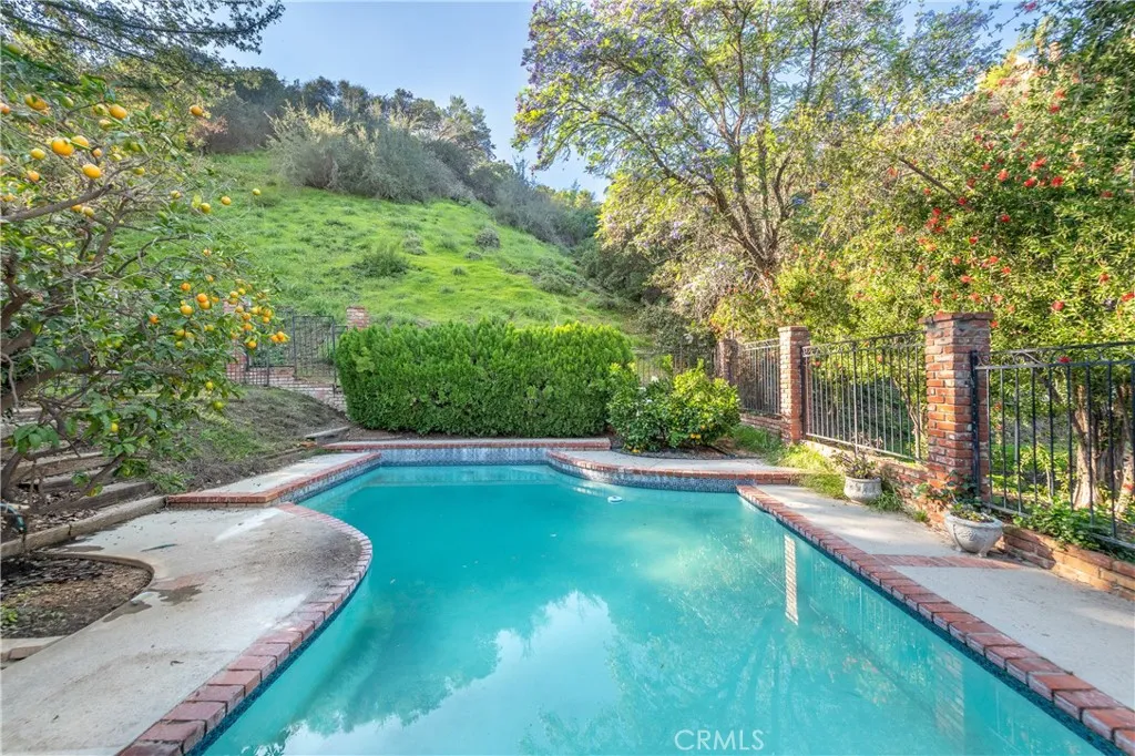 Additional image 14 of 17005 Escalon Drive, Encino, CA 91436