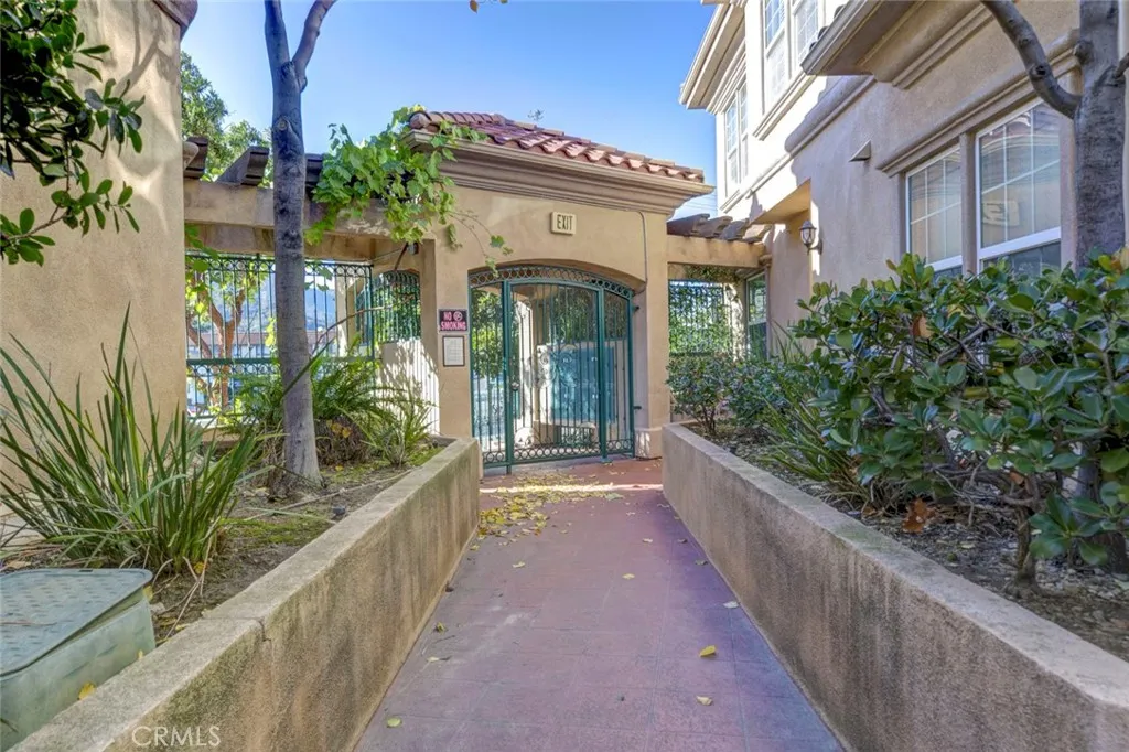 Additional image 63 of 3974 Pennsylvania Ave Unit 112, La Crescenta, CA 91214