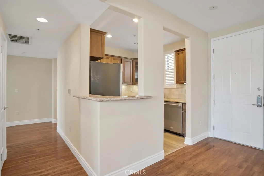 Additional image 54 of 4724 Kester Unit 410, Sherman Oaks, CA 91403