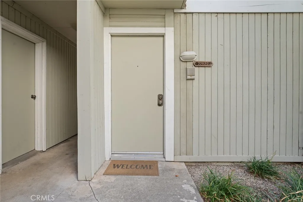 Additional image 40 of 22117 Burbank Boulevard Unit 7, Woodland Hills, CA 91367