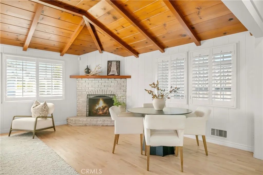 Additional image 7 of 370 E 19th St, Costa Mesa, CA 92627