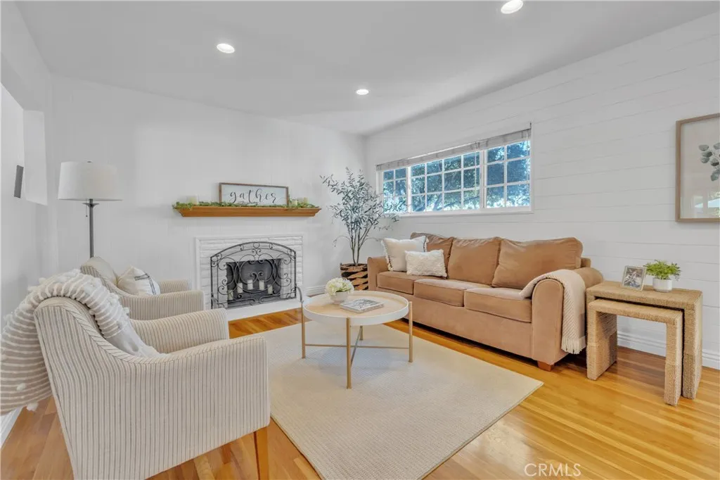 Additional image 11 of 3220 Ostrom Ave, Long Beach, CA 90808