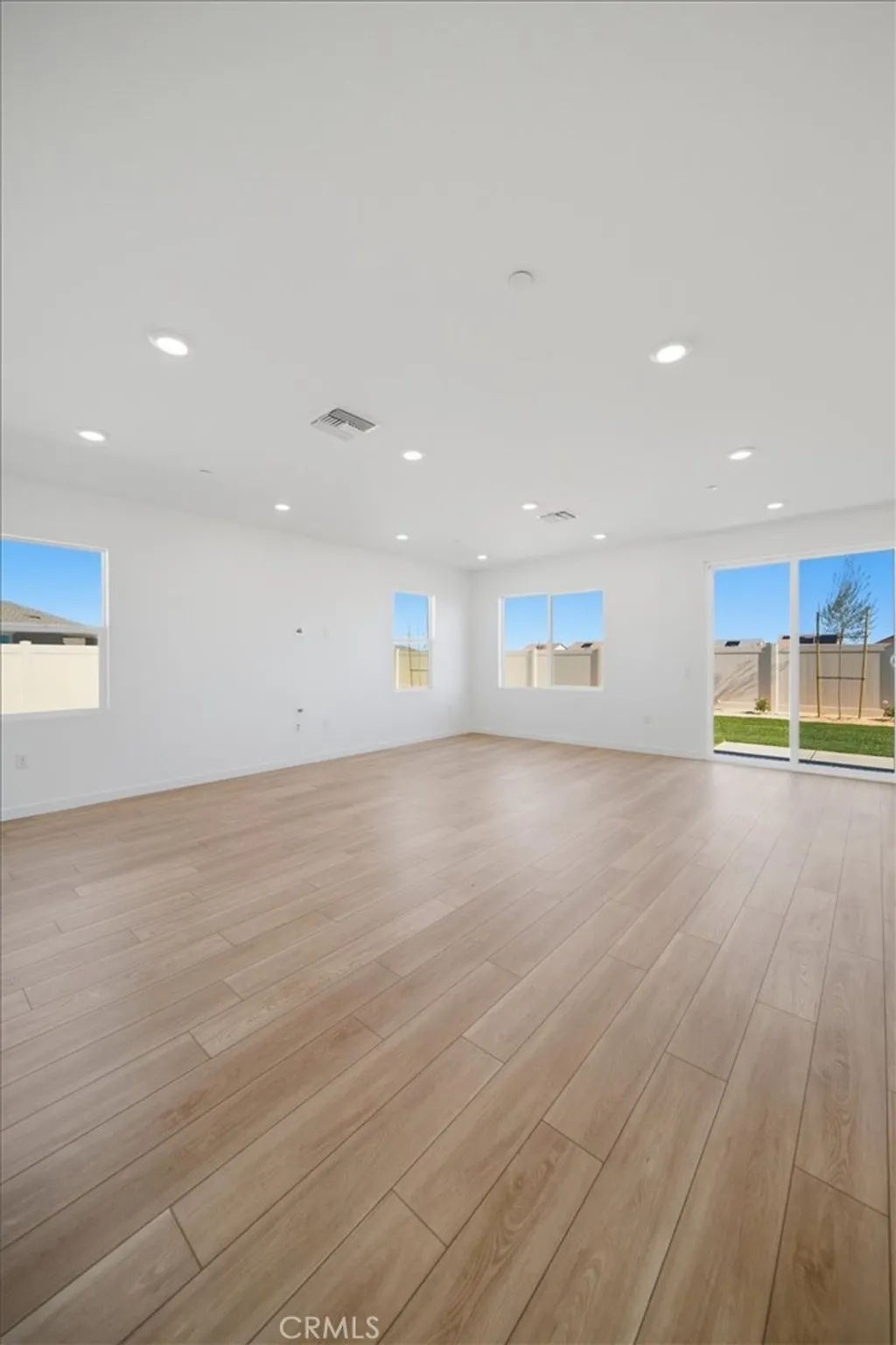 Additional image 44 of 44258 Fleetwood Drive, Lancaster, CA 93535