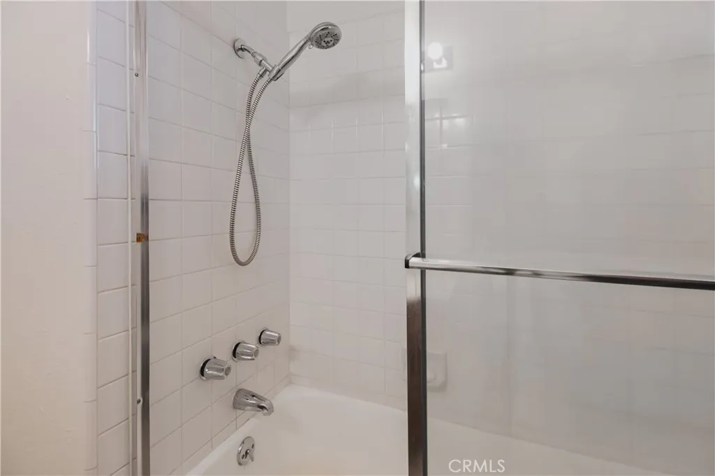 Additional image 18 of 6900 Aura Avenue, Reseda, CA 91335